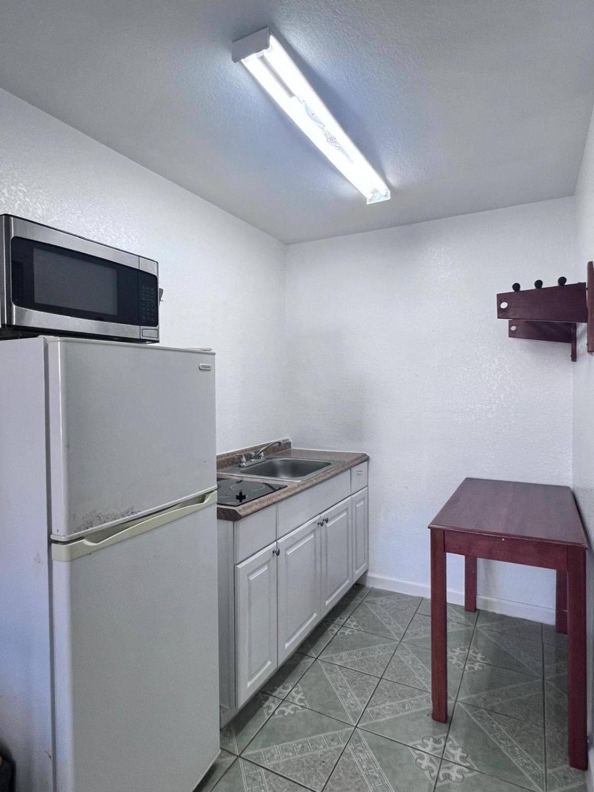 Oyo Garden Inn And Suites Pearsall I-35 East エクステリア 写真