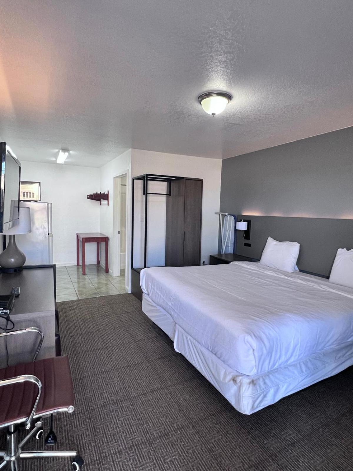 Oyo Garden Inn And Suites Pearsall I-35 East エクステリア 写真
