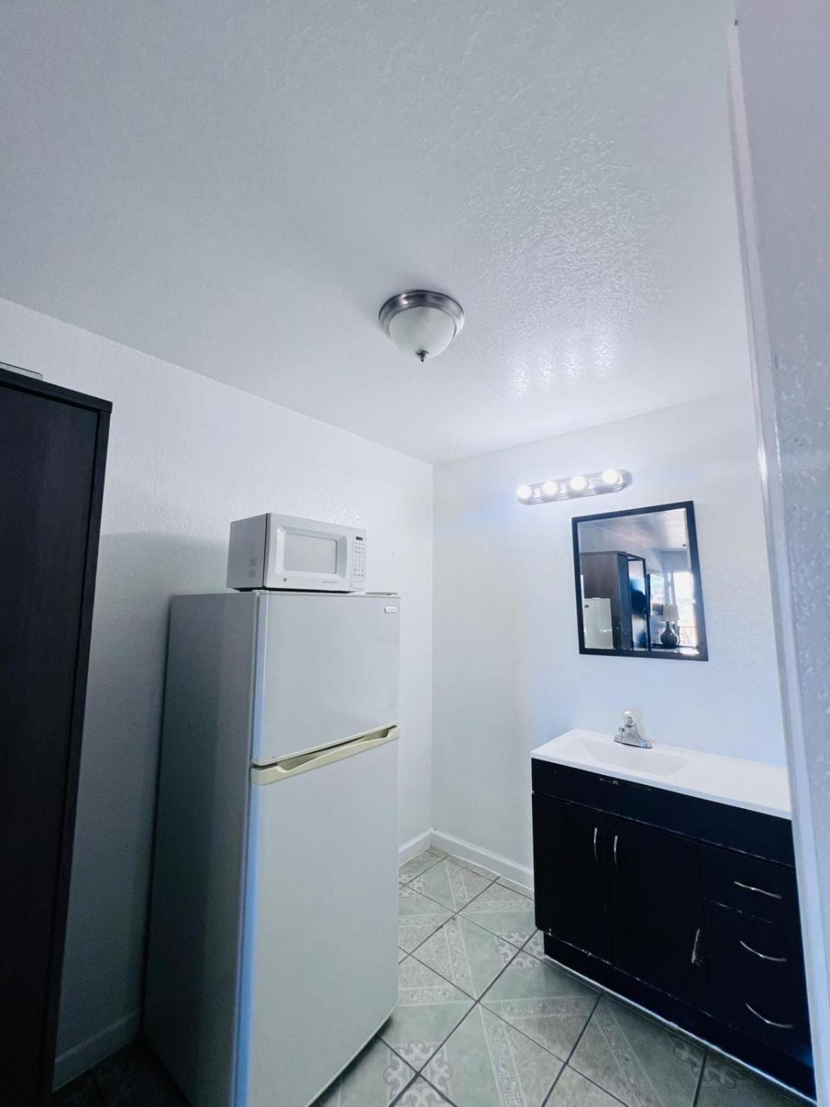 Oyo Garden Inn And Suites Pearsall I-35 East エクステリア 写真