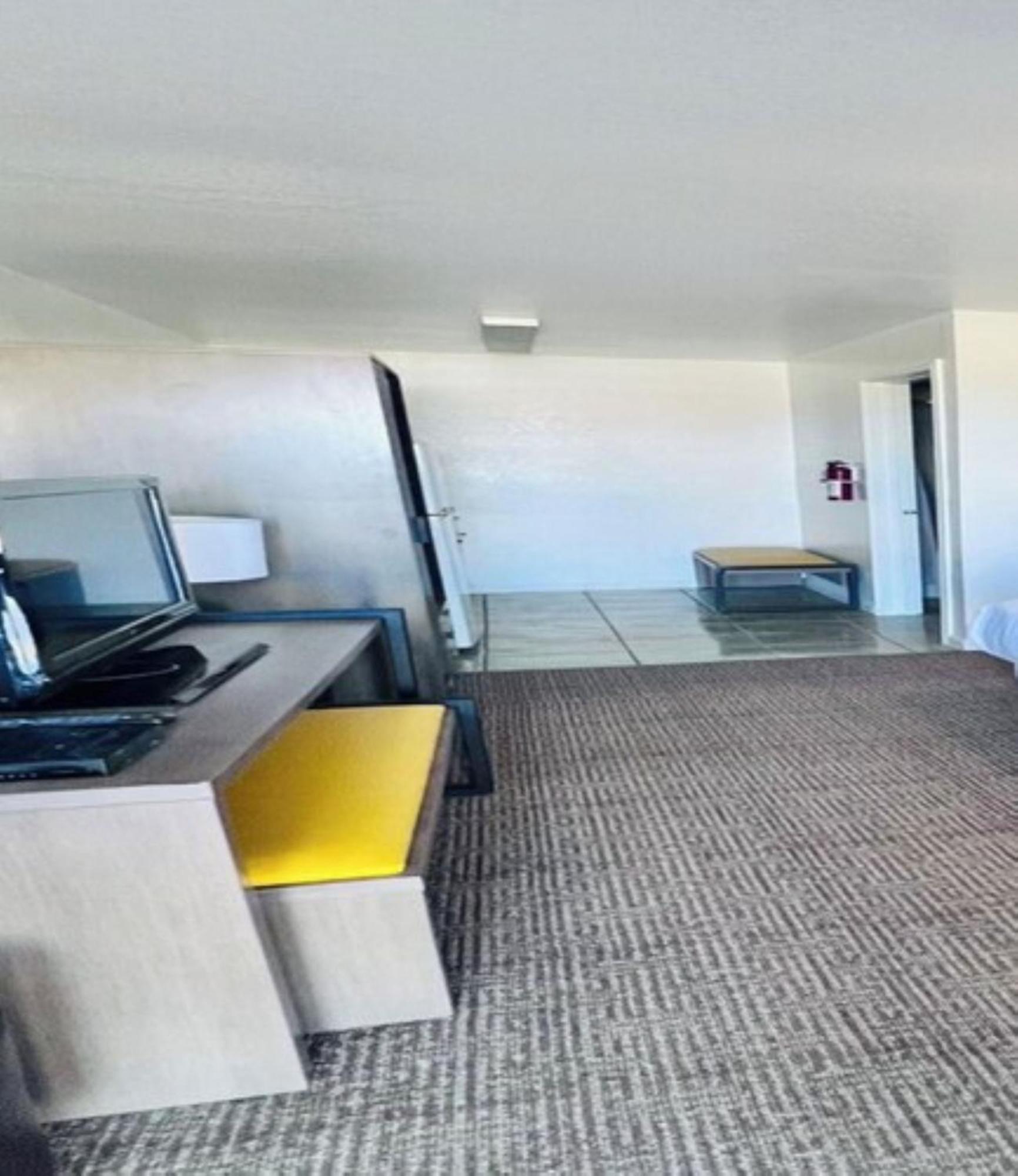 Oyo Garden Inn And Suites Pearsall I-35 East エクステリア 写真